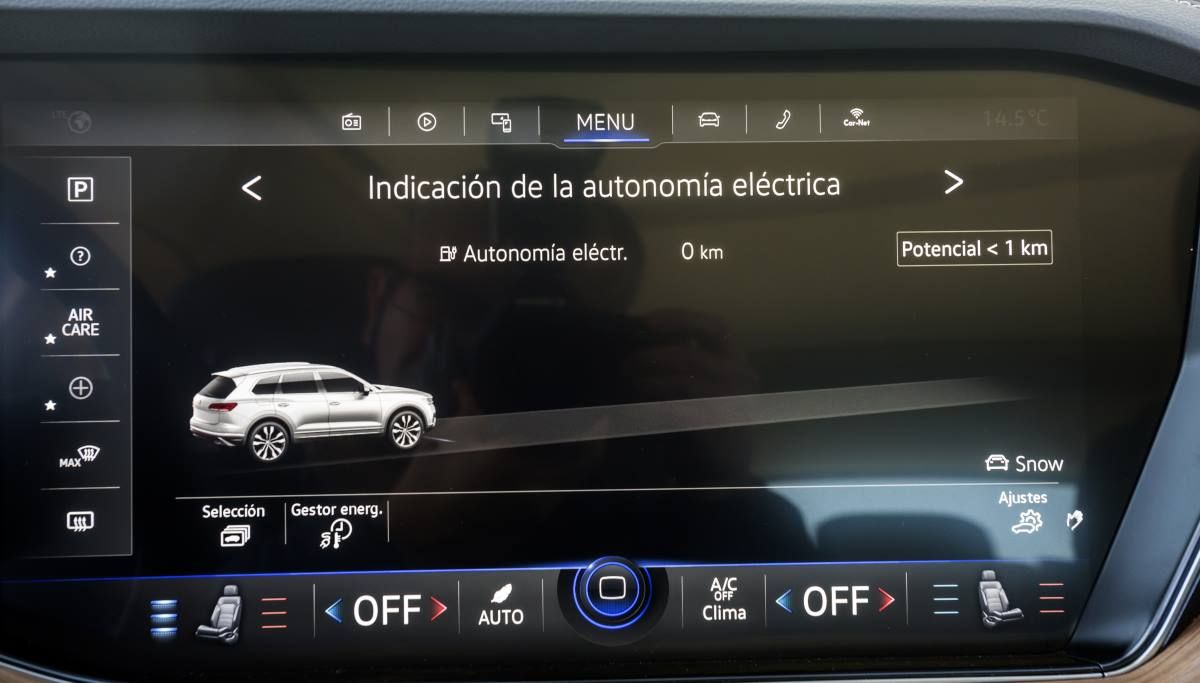 VW Touareg eHybrid 2021 8
