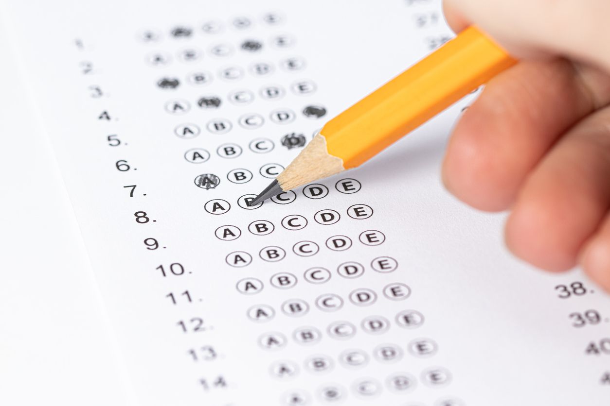 Los científicos dudan de que los test de inteligencia sean medidas válidas e imparciales de la inteligencia general. Foto. IStock.