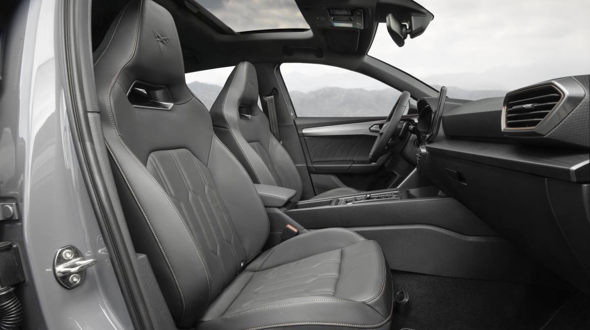 CUPRA León 5p 2.0 TSI 300 CV DSG (38)