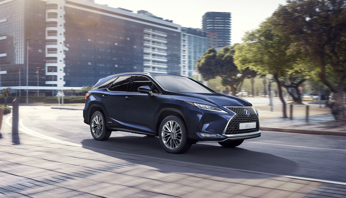 Lexus RX L.