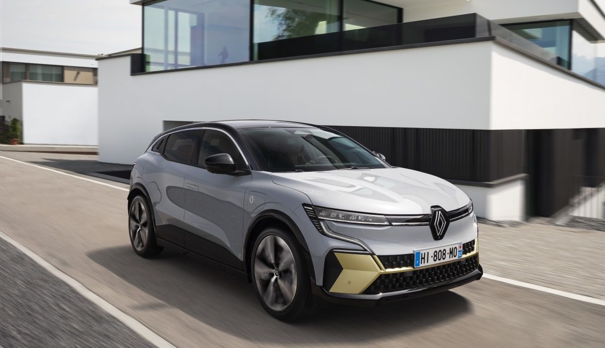 Nuevo Renault Mégane Electric: nos subimos a un eléctrico de lo más racional que quiere ser SUV.