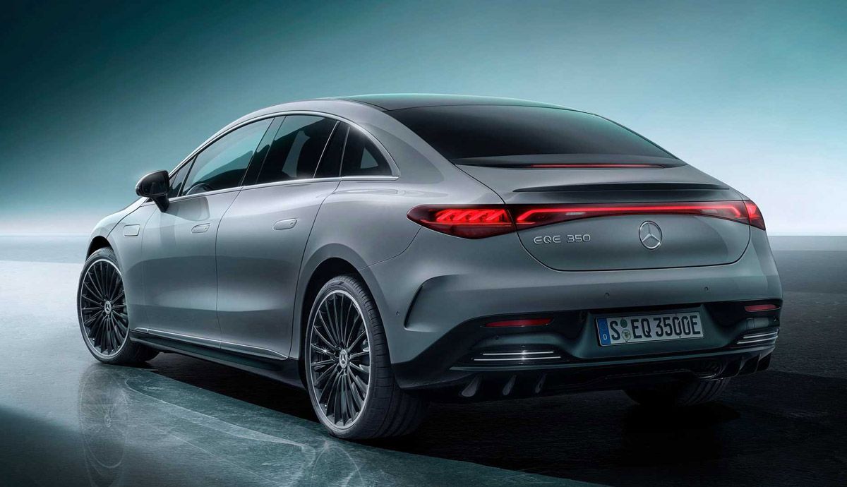 Mercedes-Benz EQE.