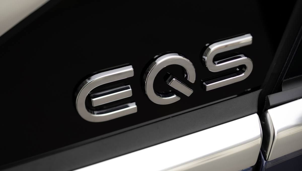 Mercedes EQS
