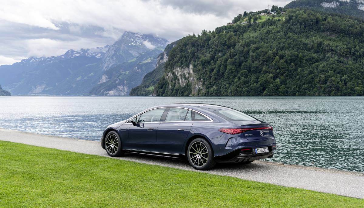 Mercedes EQS