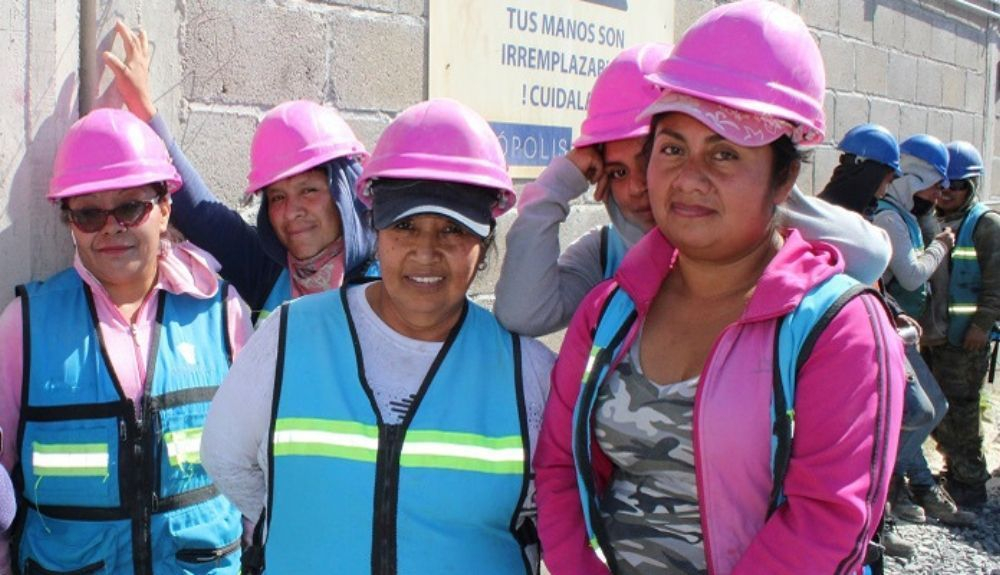 Mujeres del proyecto. Son las más afectadas por la brecha que acentúa las desigualdades de género en el ámbito digital.