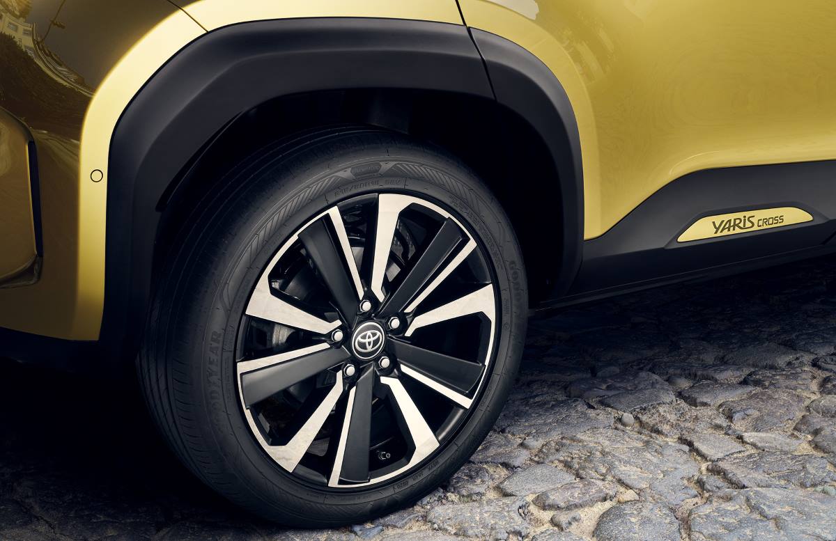 Toyota Yaris Cross 9