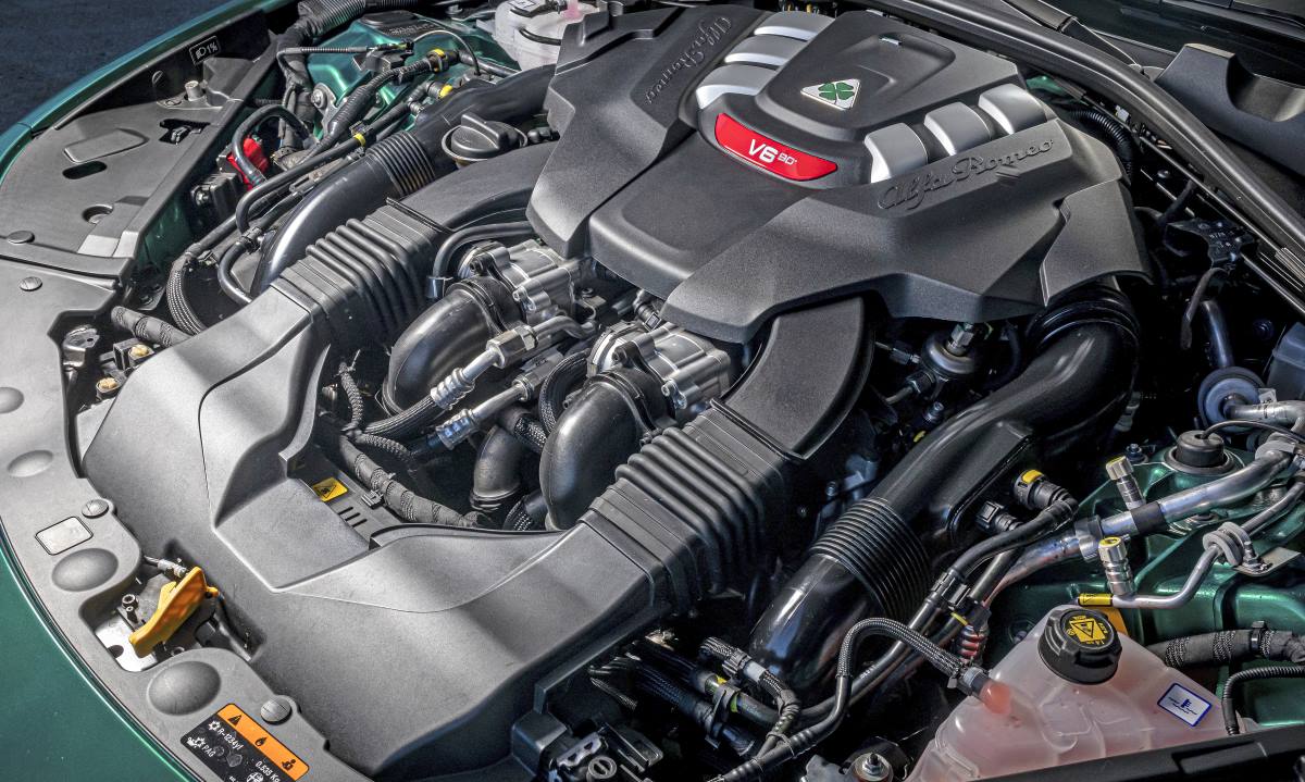 Alfa Romeo Giulia GTAm 8