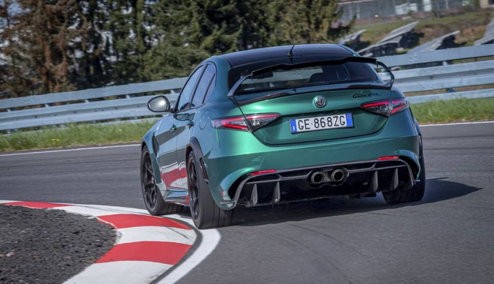 Alfa Romeo Giulia GTAm Alfa Romeo Giulia GTAm