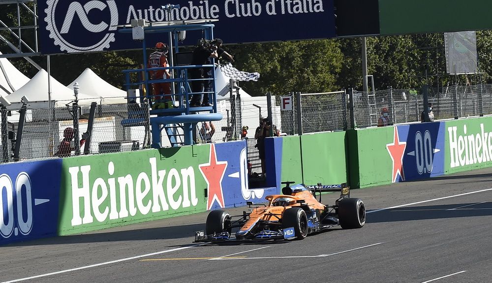 Daniel Ricciardo consiguió la victoria en el GP de Italia