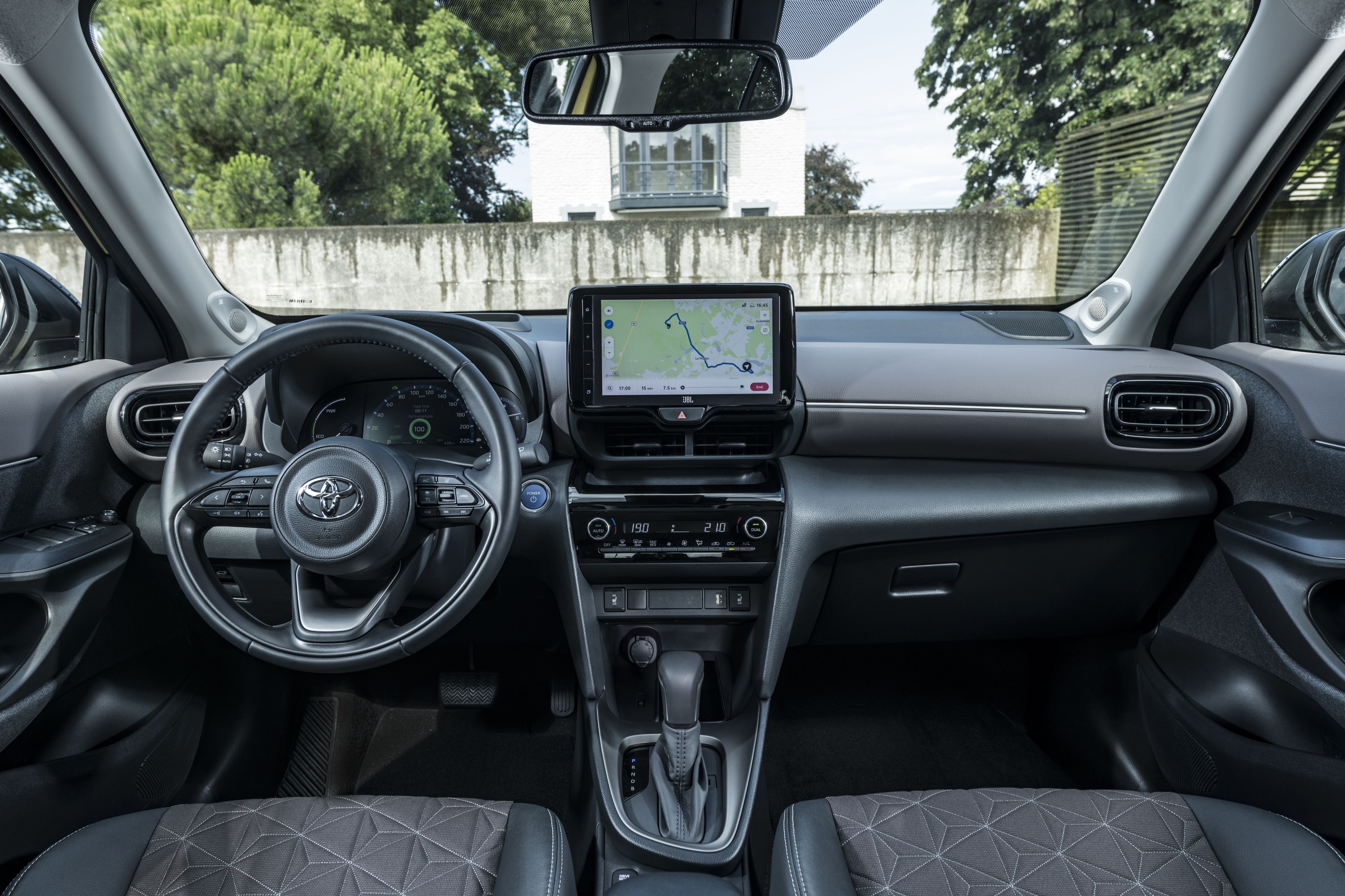 Toyota Yaris Cross Electric Hybrid