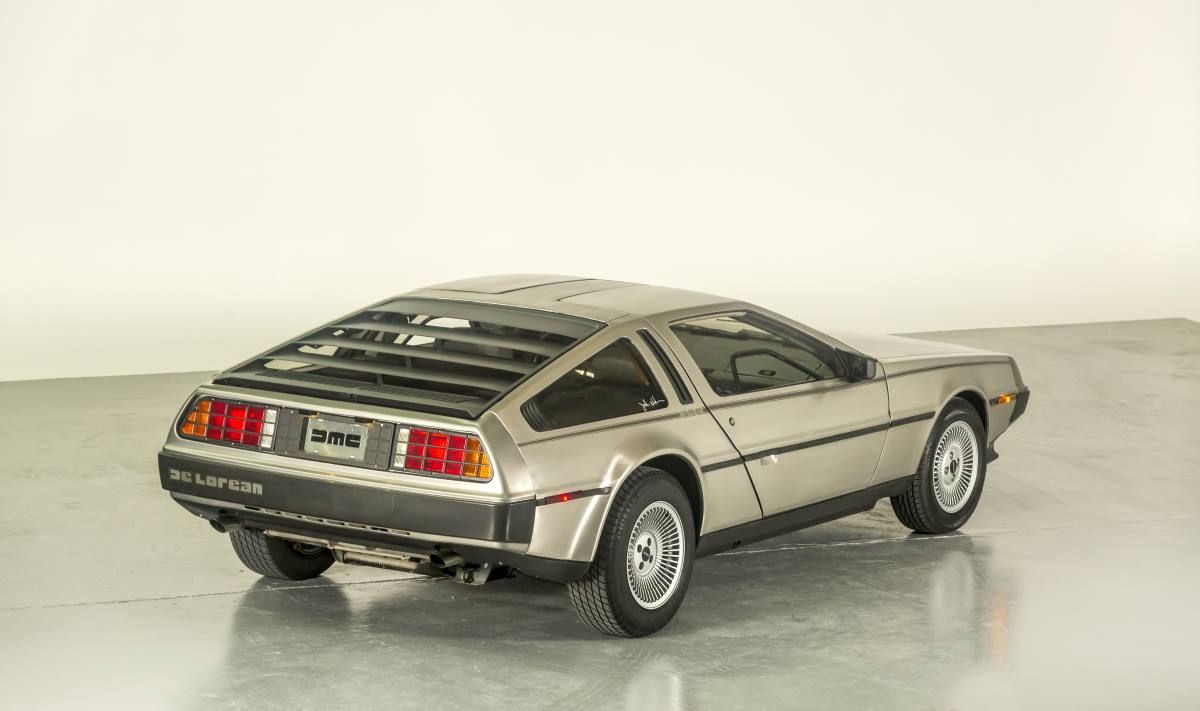 DeLorean DMC 11