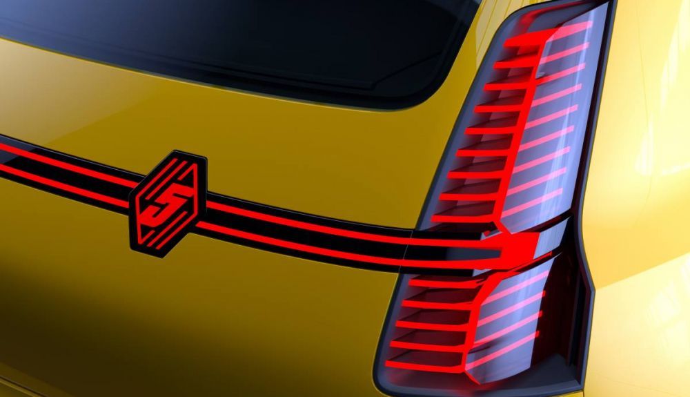 logotipo y grupos opticos traseros del renault 5 prototype 1 1000x575