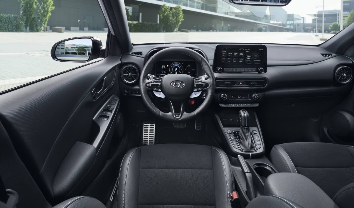 hyundai kona n test drive sonic blue details 10 jpg