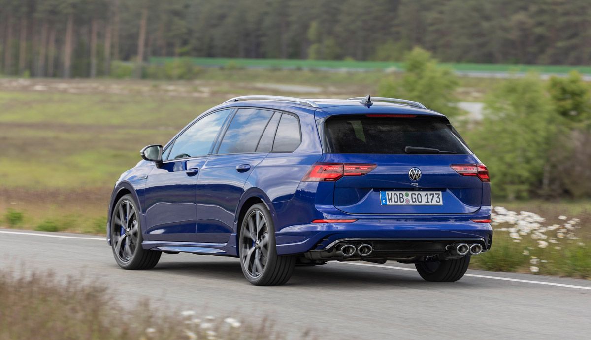 VW Golf Variant R 2021.