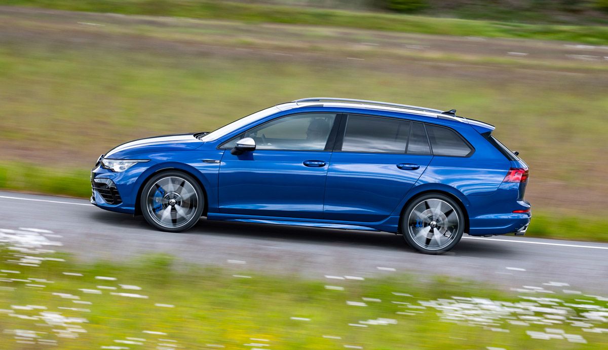 VW Golf Variant R 2021.