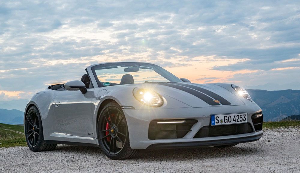Porsche 911 Carrera 4 GTS Cabriolet 