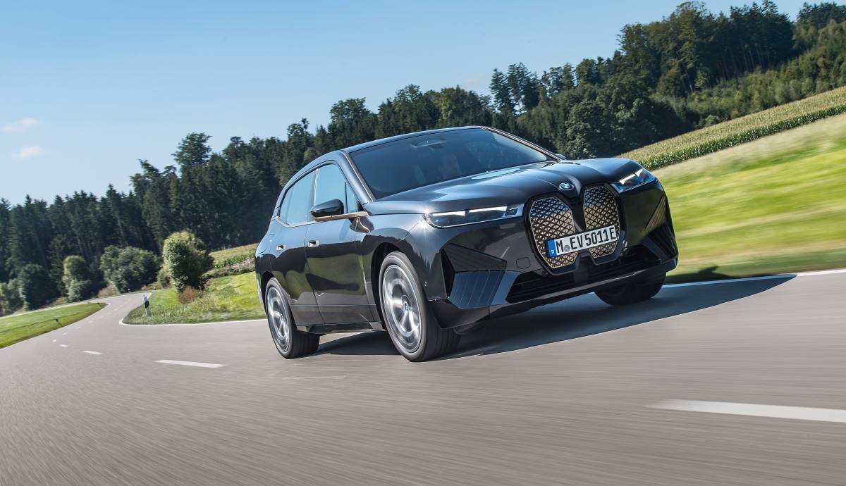A prueba el nuevo BMW iX xDrive50