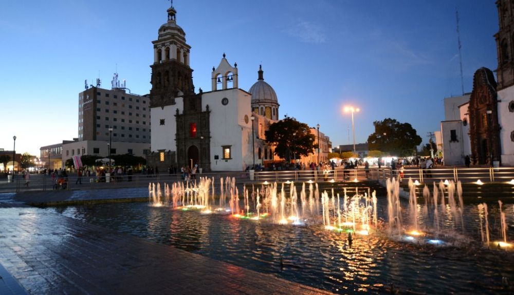 Irapuato es una ciudad relativamente pequeña pero con una alta tasa de criminalidad. Irapuato es una ciudad relativamente pequeña pero con una alta tasa de criminalidad.