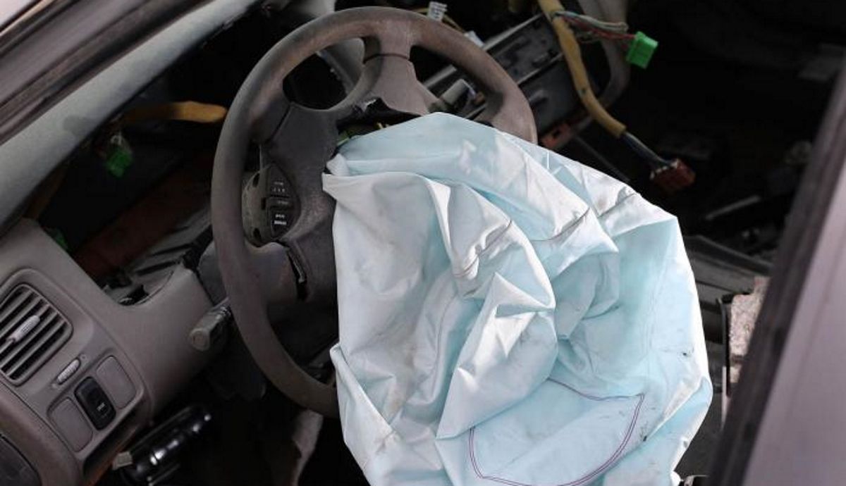 Alerta si tienes uno de estos coches: el airbag puede causar lesiones y hay que para repararlo. Foto de archivo.
