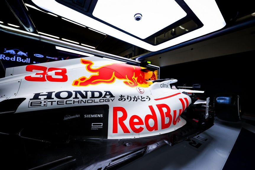 Red Bull y Honda continuarán juntos