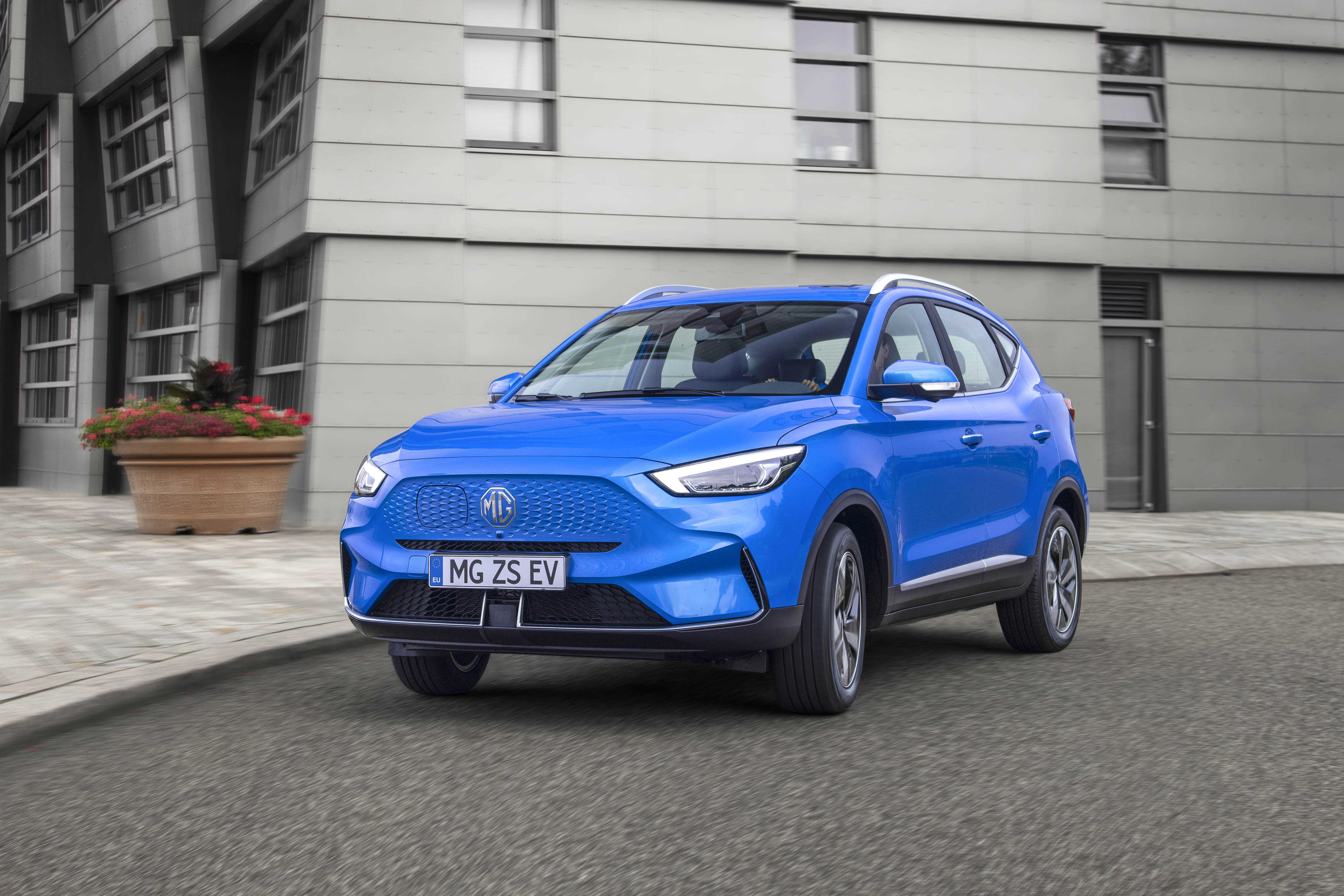 MG ZS EV 2021