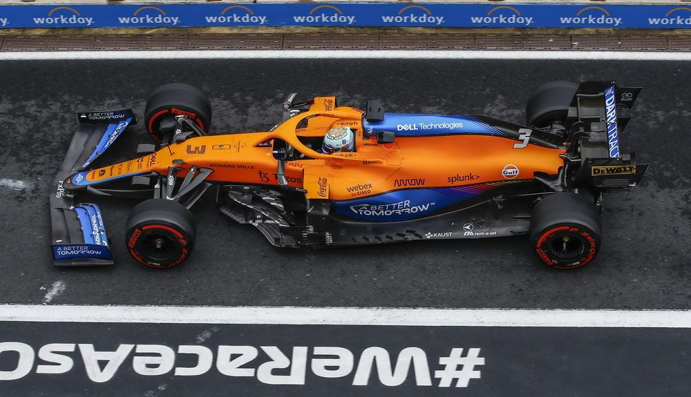 Daniel Ricciardo (McLaren) también penaliza por colocar nuevos elementos en su UP