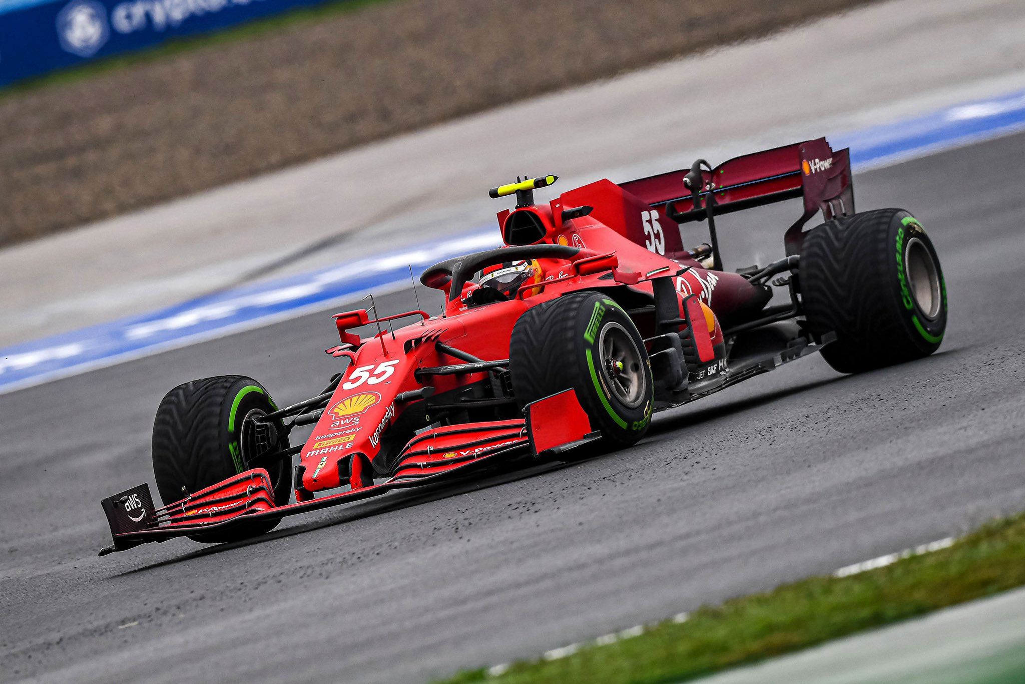 Gran carrera de Carlos Sainz, que de la 19ª posición cruzó la meta 8º. Fue piloto del día