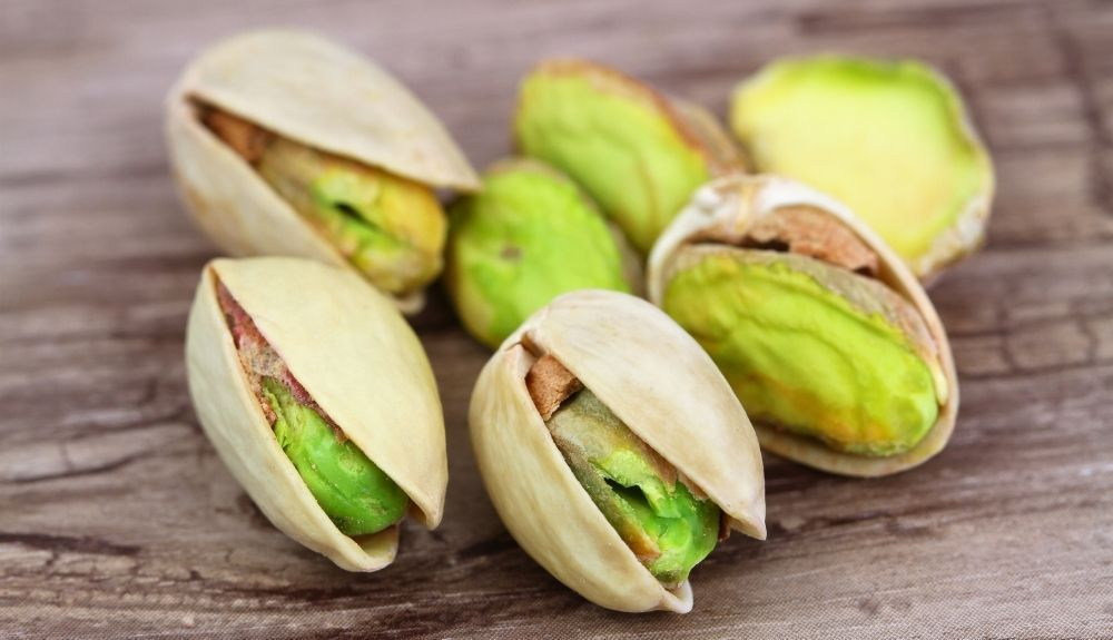 Es el único fruto seco que contiene niveles razonables de luteína y zeaxantina Es el único fruto seco que contiene niveles razonables de luteína y zeaxantina