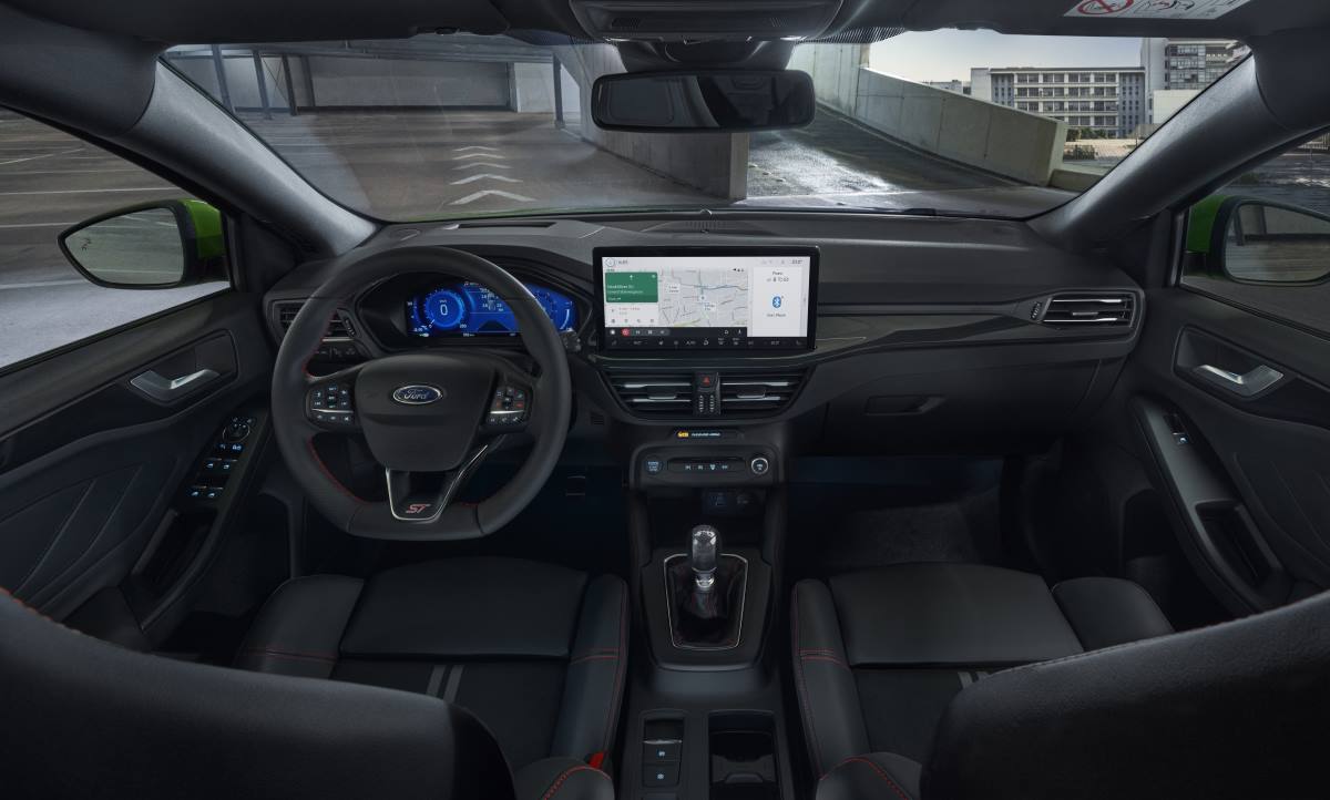 El interior del Ford Focus ST 2022