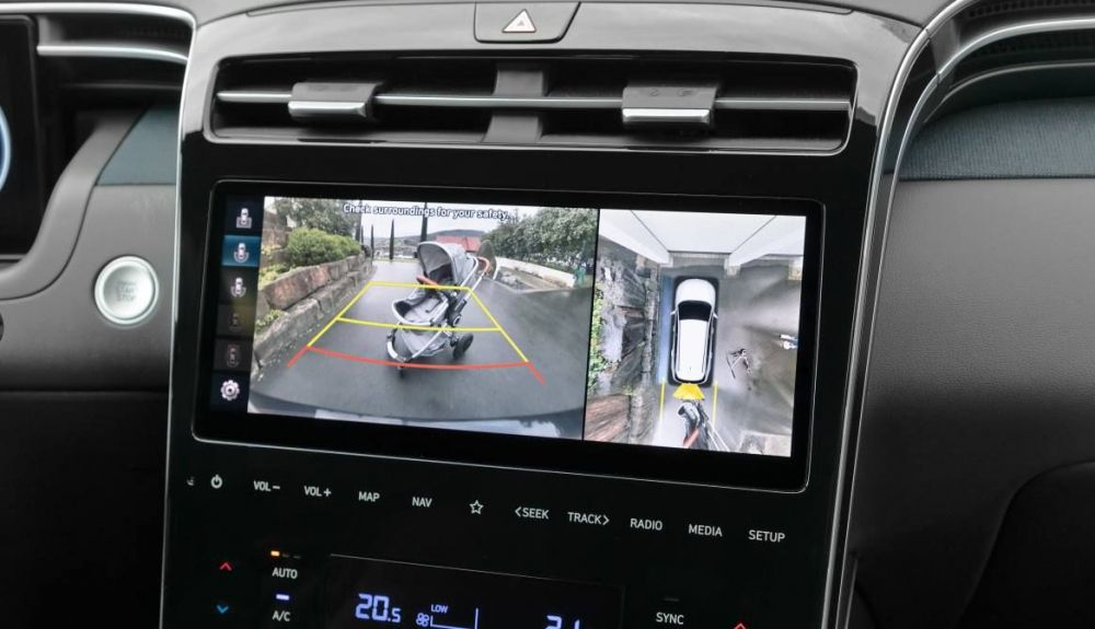 Cámara de visión trasera en el Hyundai Tucson Cámara de visión trasera en el Hyundai Tucson