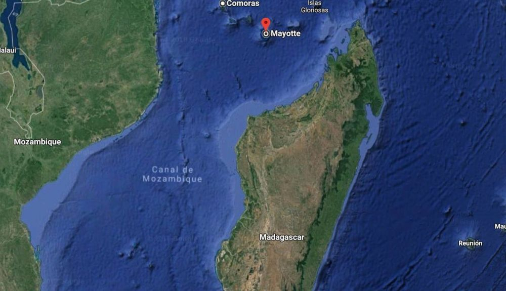 Lugar donde se originó el nuevo volcán. Lugar donde se originó el nuevo volcán.