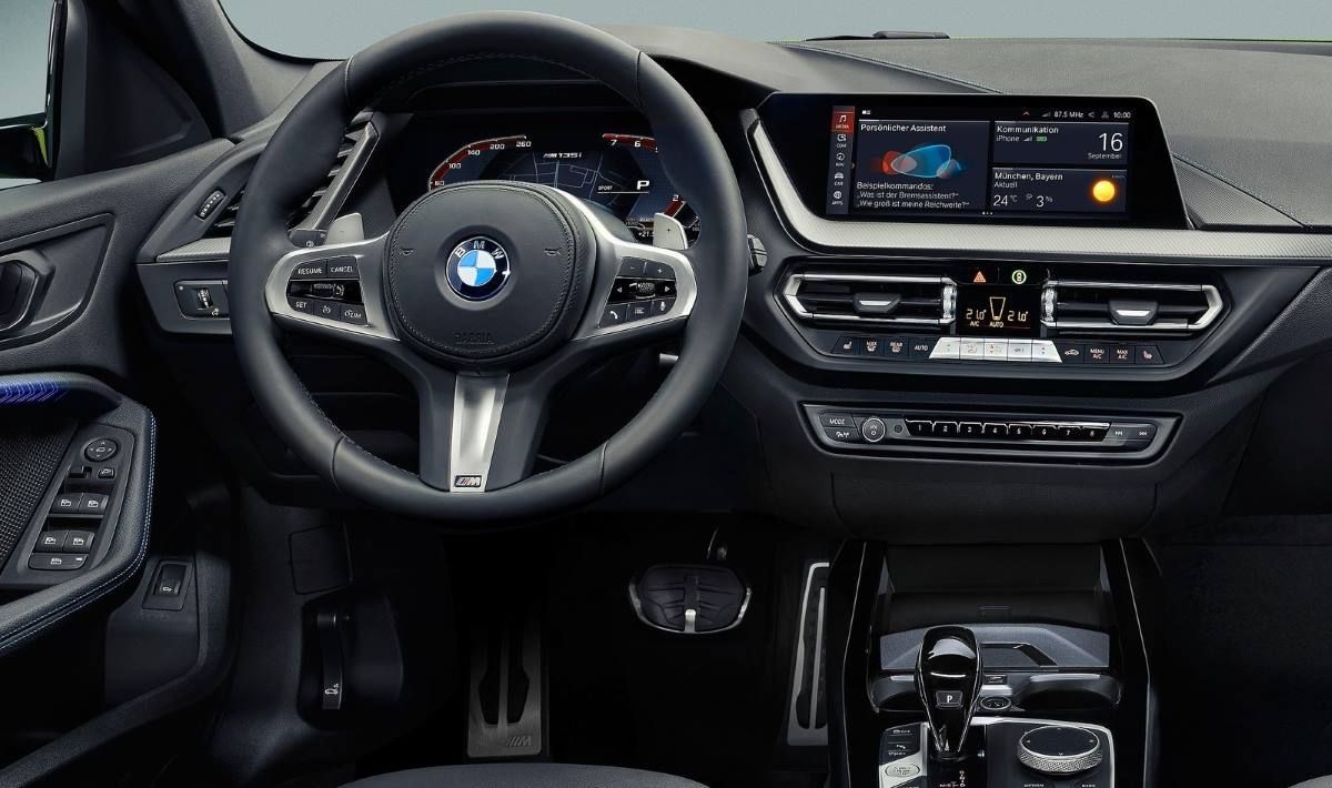 BMW M135i xDrive 2022 5