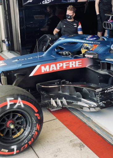 Fernando Alonso estrena unidad de potencia nueva y partirá último en parrilla