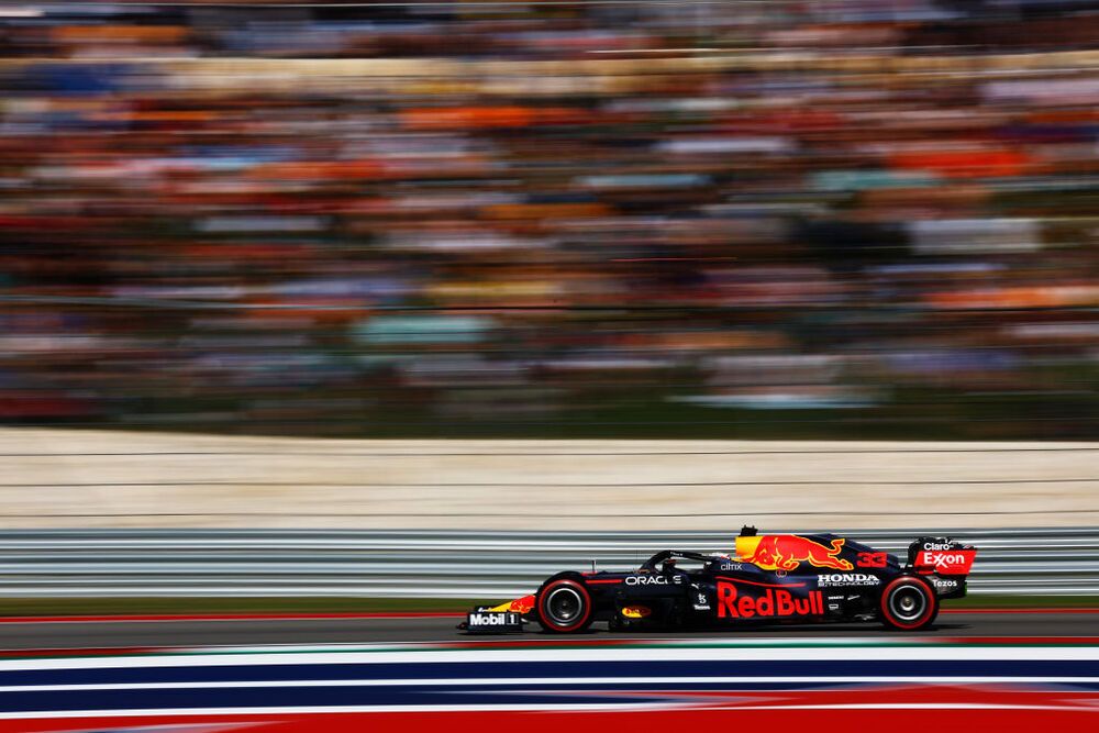 Max Verstappen (Red Bull) se adjudicó la pole position en el COTA
