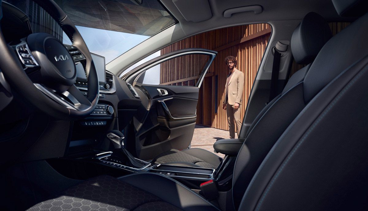 Kia Proceed.