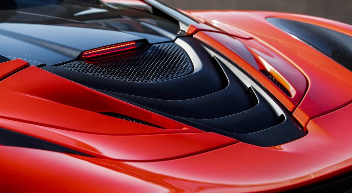 McLaren 720 S  013