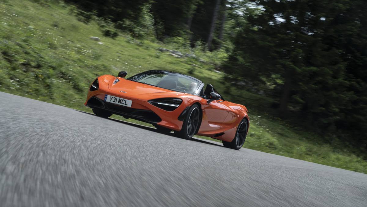 MCLAREN 720S naranja (3)