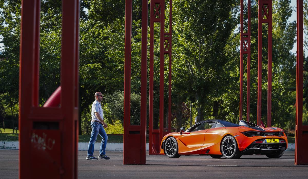 McLaren 720S Spider 1