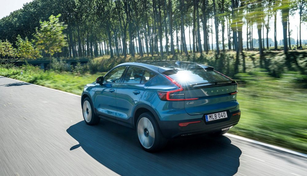 El renting es una buena opción para subirte a un coche eléctrico
