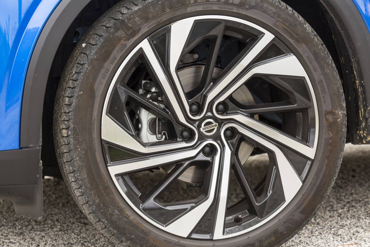Nissan Qashqai 1.3 mHEV Xtronic 4x2 (18)