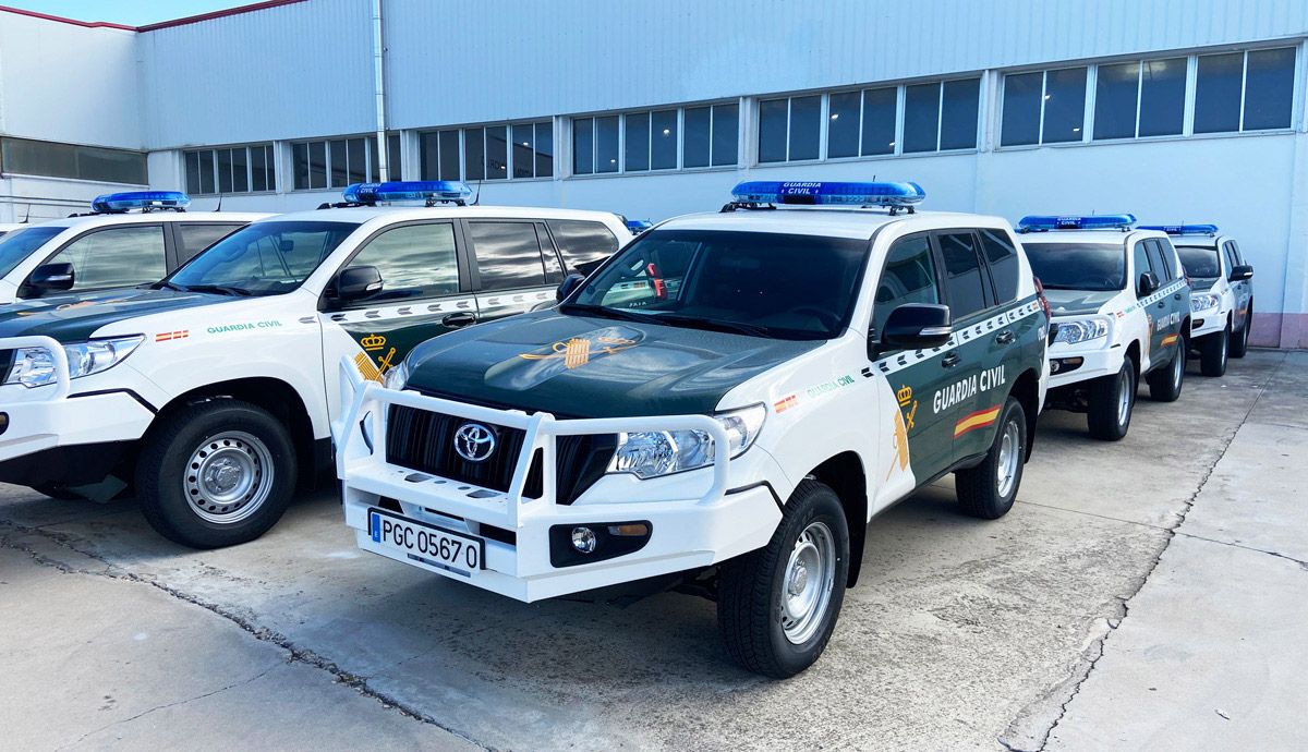 Los nuevos Toyota Land Cruiser de la Guardia Civil.
