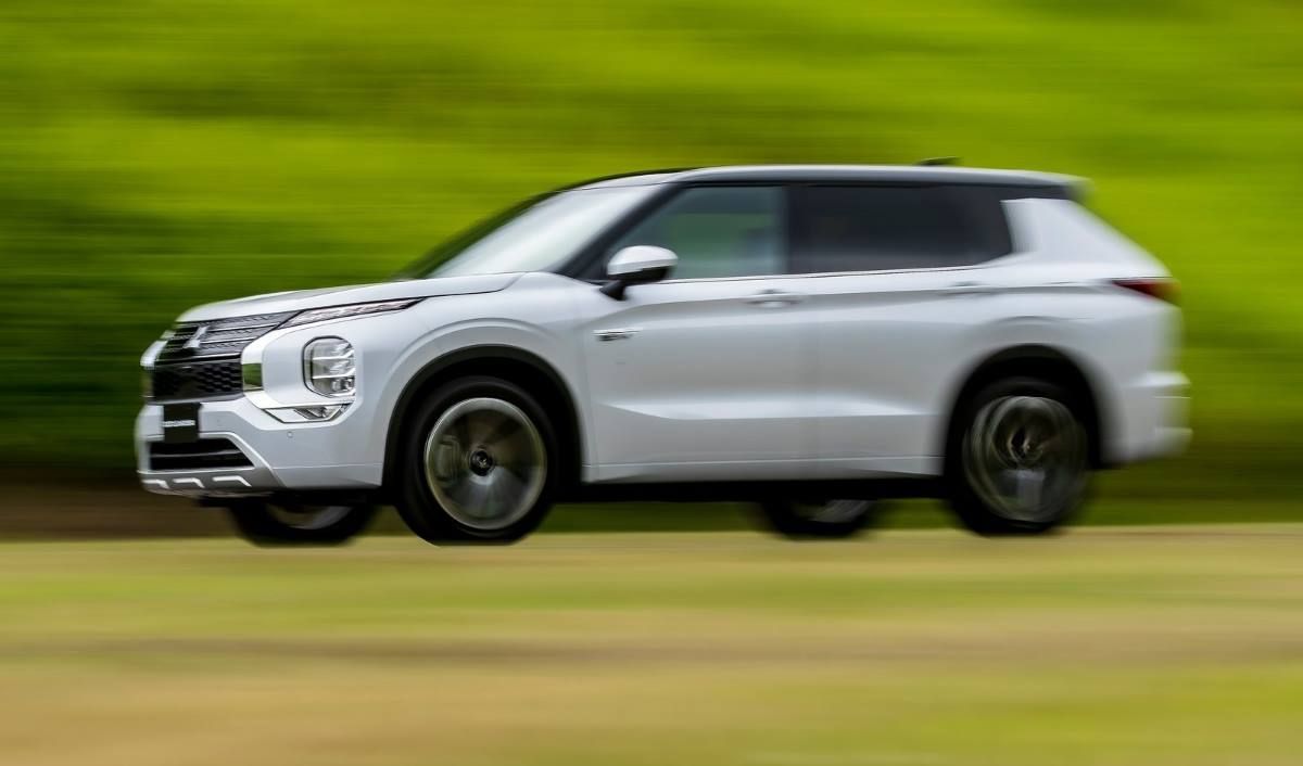 Mitsubishi Outlander PHEV 2022 8