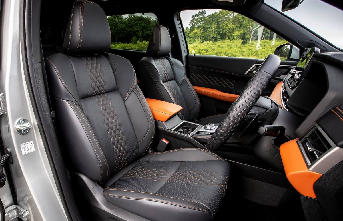 Mitsubishi Outlander PHEV 2022 12