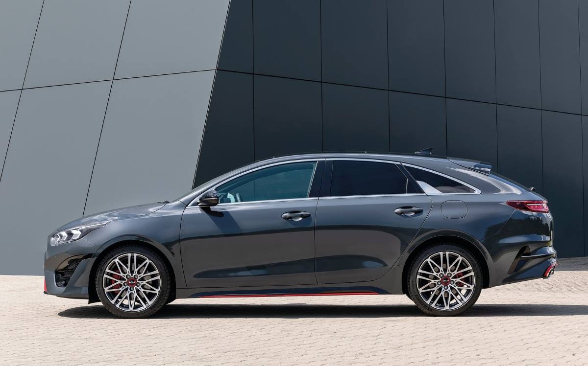 Silueta del nuevo Kia ProCeed GT