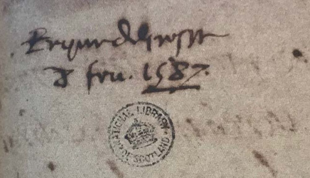 Firma de María Estuardo en la ultima carta que escribió, dirigida al rey de Francia.