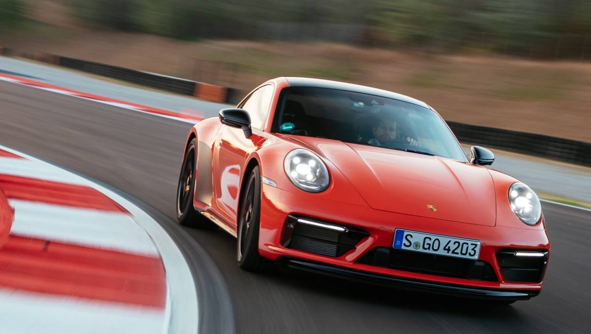 Porsche 911 GTS