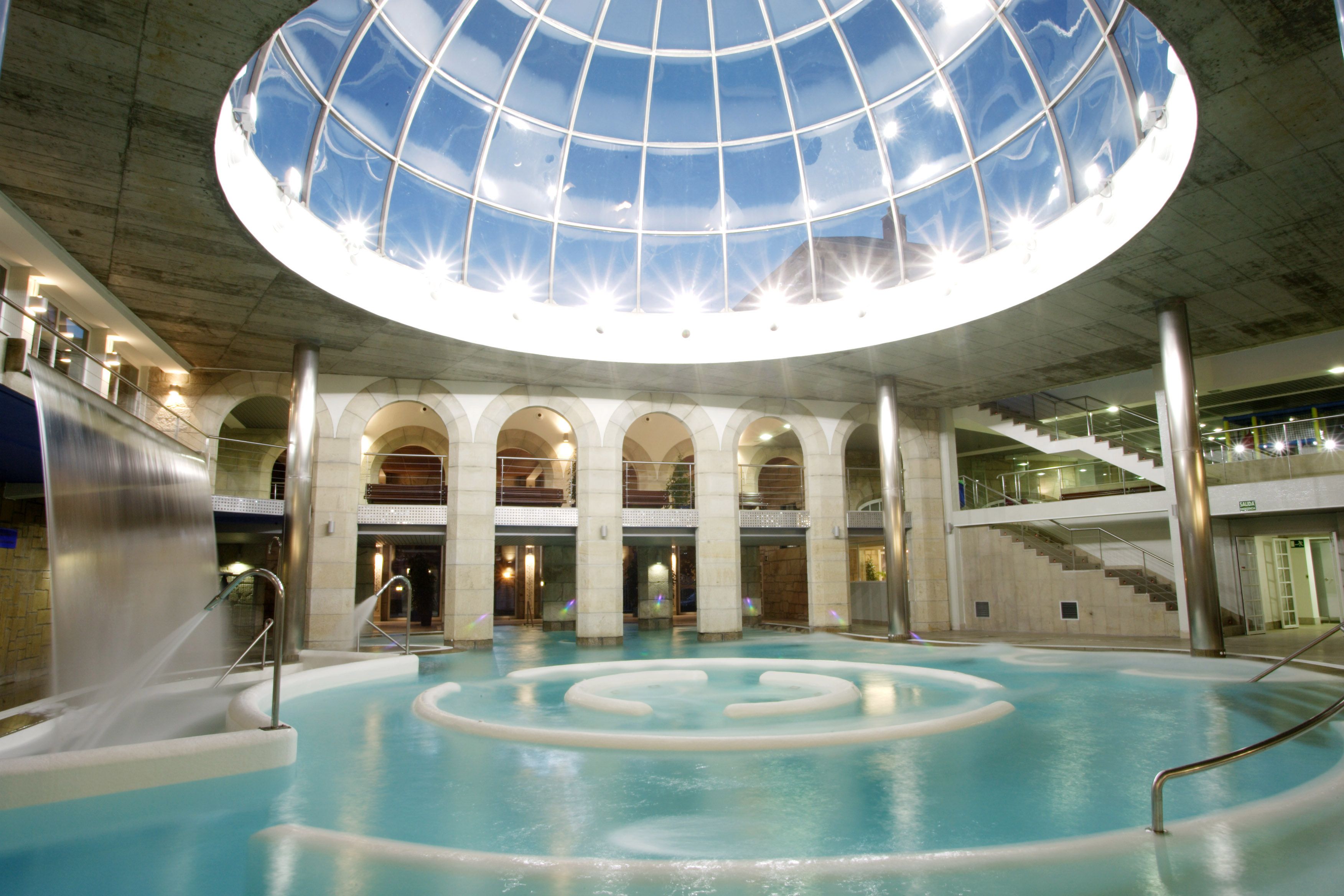 España es el país de Europa con más balnearios. En la foto, interior del Balneario de Mondariz.