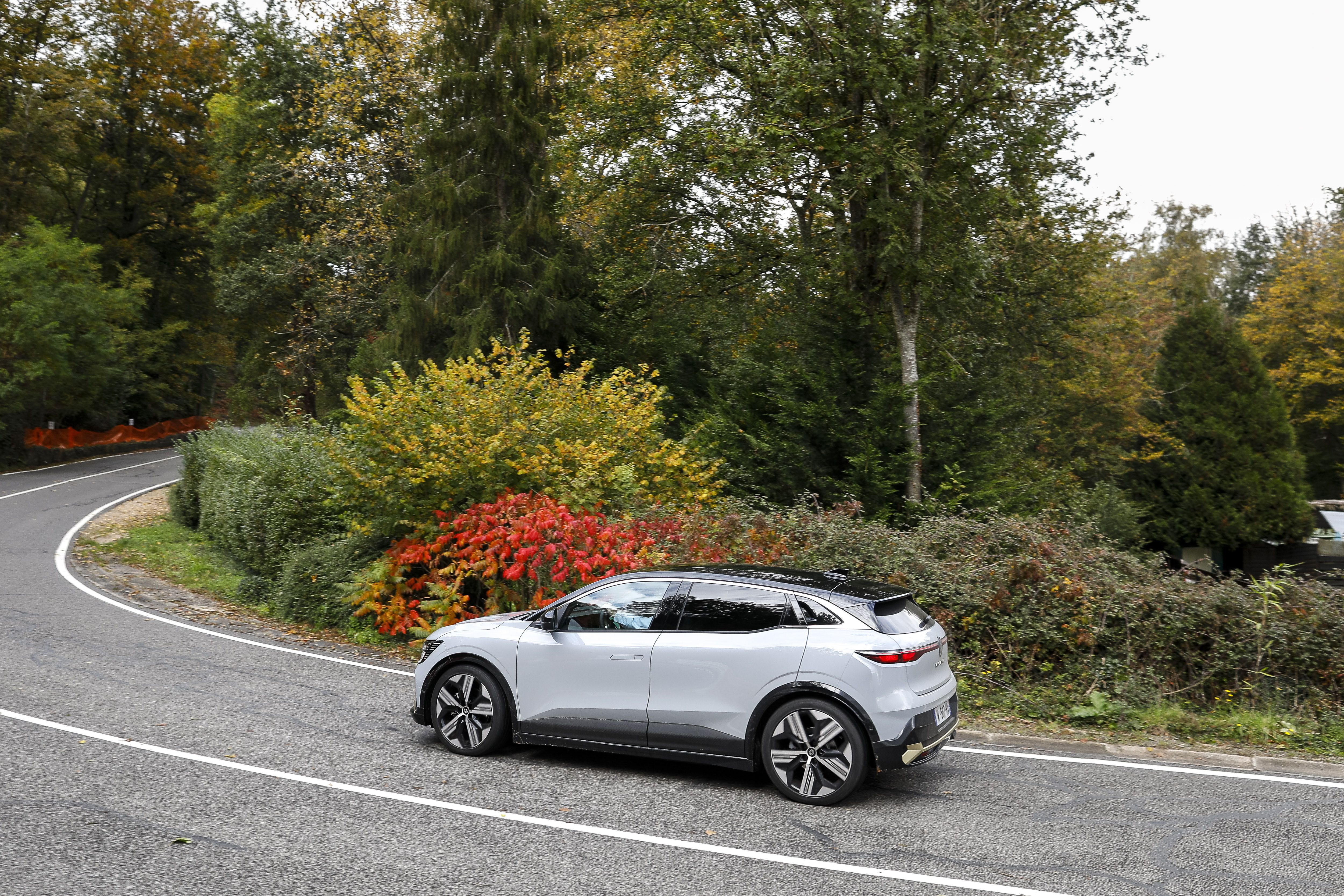 Renault Mégane E-Tech Electric: primeras unidades preseries.