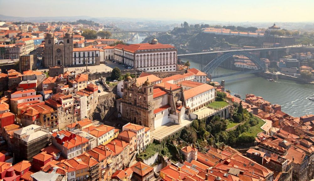 Espectacular vista de Oporto. Espectacular vista de Oporto.