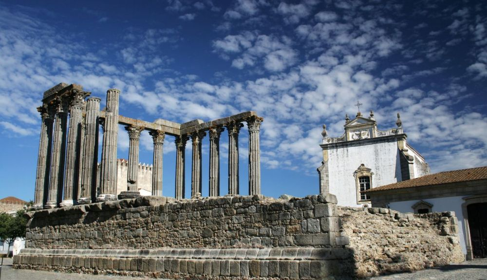 Templo romano de évora. Templo romano de évora.